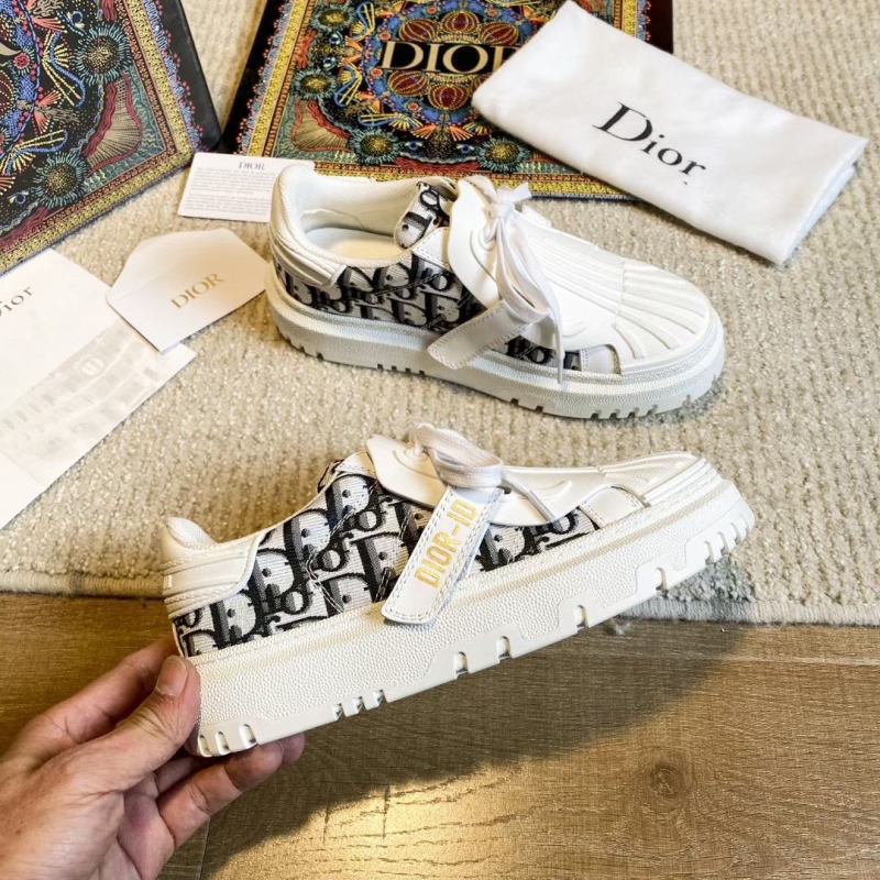 Christian Dior Sneakers